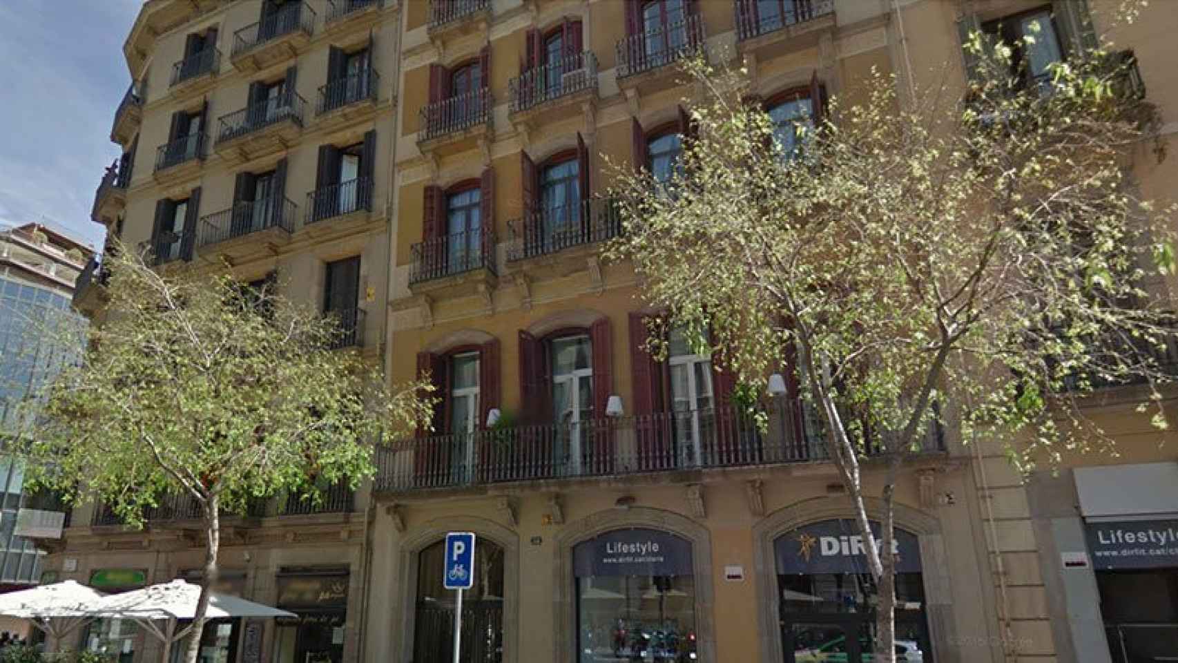 Inmuebles en el centro de Barcelona en los que es más frecuente encontrar contratos de alquiler de renta antigua / CG