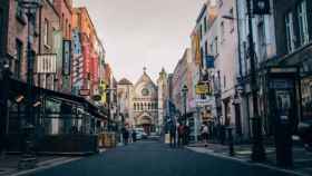 Calle de Dublín, un de las ciudades para visitar en 2022 / Gregory Dalleau en UNSPLASH