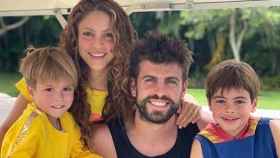Shakira y Piqué, con sus hijos de vacaciones / REDES