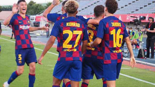 Los jugadores del Barça B, celebrando un gol contra el Valladolid Promesas | EFE