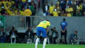 Neymar minutos antes de retirarse del campo con Brasil / EFE