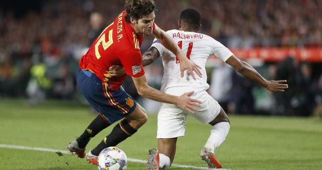 Una foto de Marcos Alonso durante un partido con España / EFE