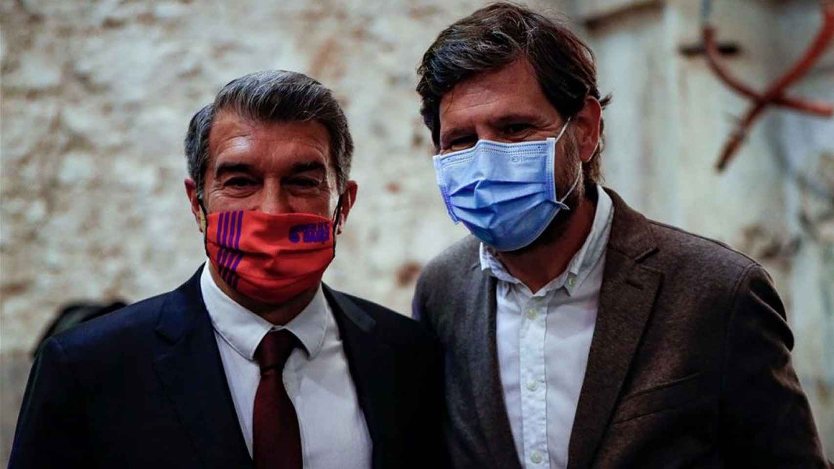 Joan Laporta  y Mateu Alemany posan en campaña electoral / EFE