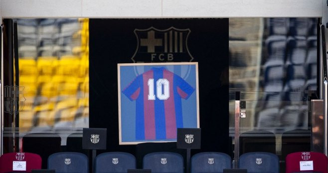 Homenaje del Barça a Maradona en el palco del Camp Nou / FC Barcelona
