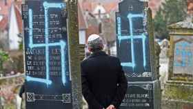 Ataque antisemita en un cementerio de la comunidad judía de Quatzenheim, cerca de Estrasburgo /EFE
