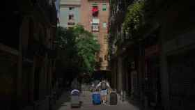 Un turista arrastrando maletas en Barcelona / EP