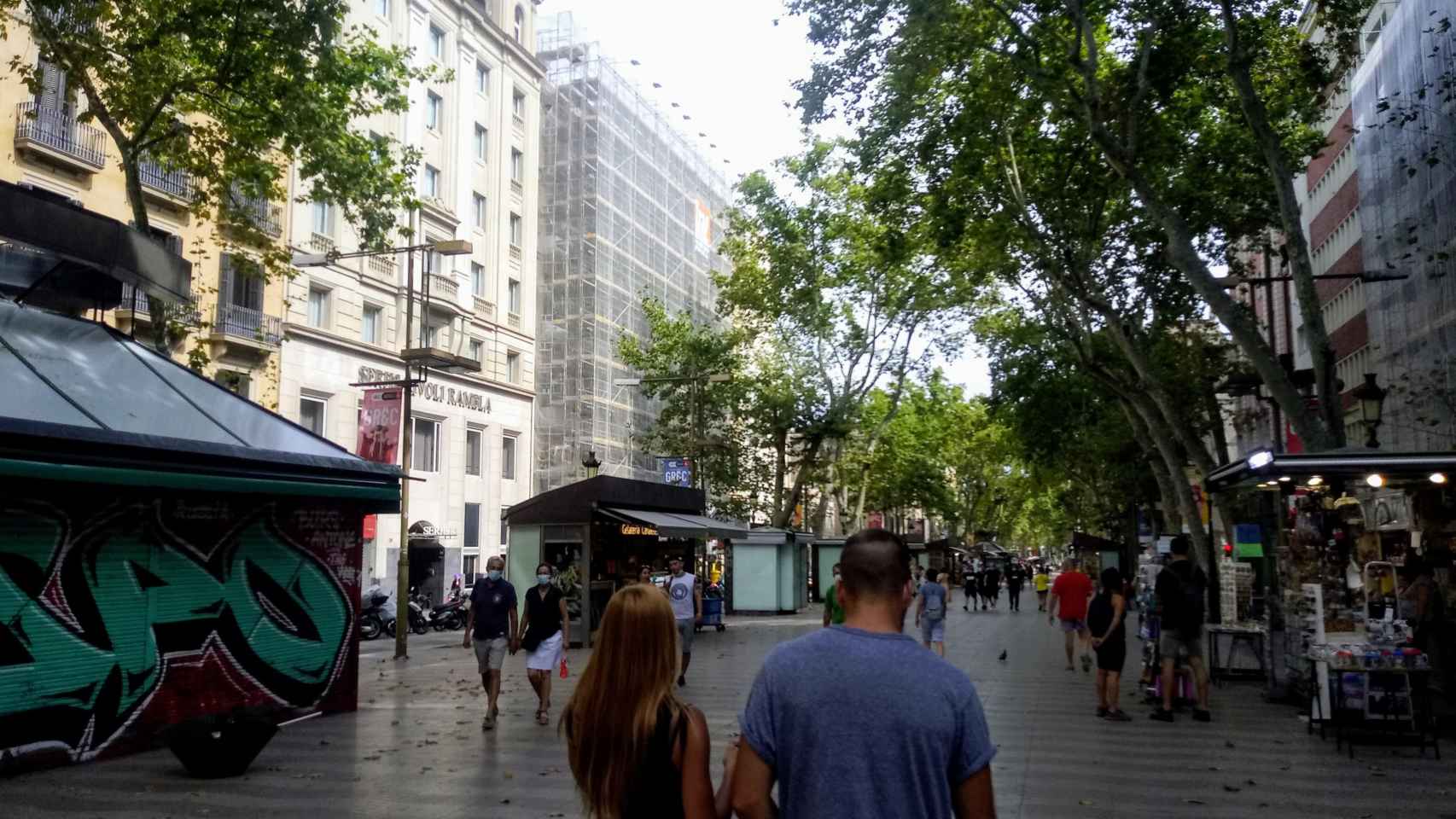 Las Ramblas de Barcelona con pocos turistas durante julio de 2020 / JC
