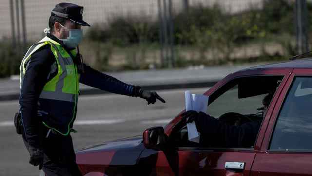 Control policial en la carretera / EP