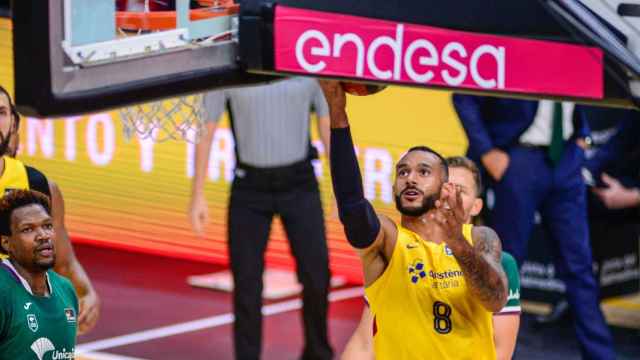 Hanga, en una entrada ante el Unicaja | FCB