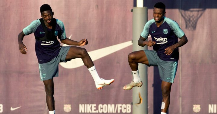 Dembelé y Semedo durante un entrenamiento del Barça / EFE