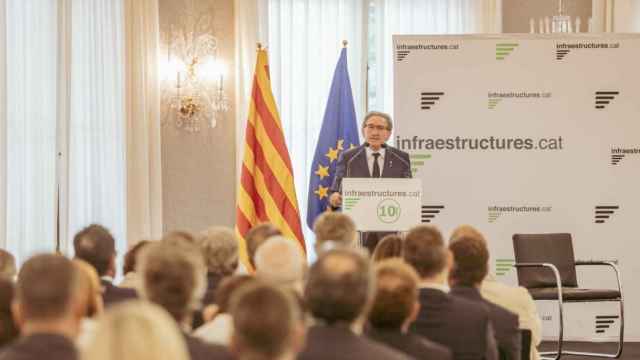 El consejero Jaume Giró interviene en un acto de Infraestructures.cat / CEDIDA