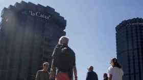 Las torres de Caixabank, una de las entidades multadas por Competencia, en Barcelona / EFE