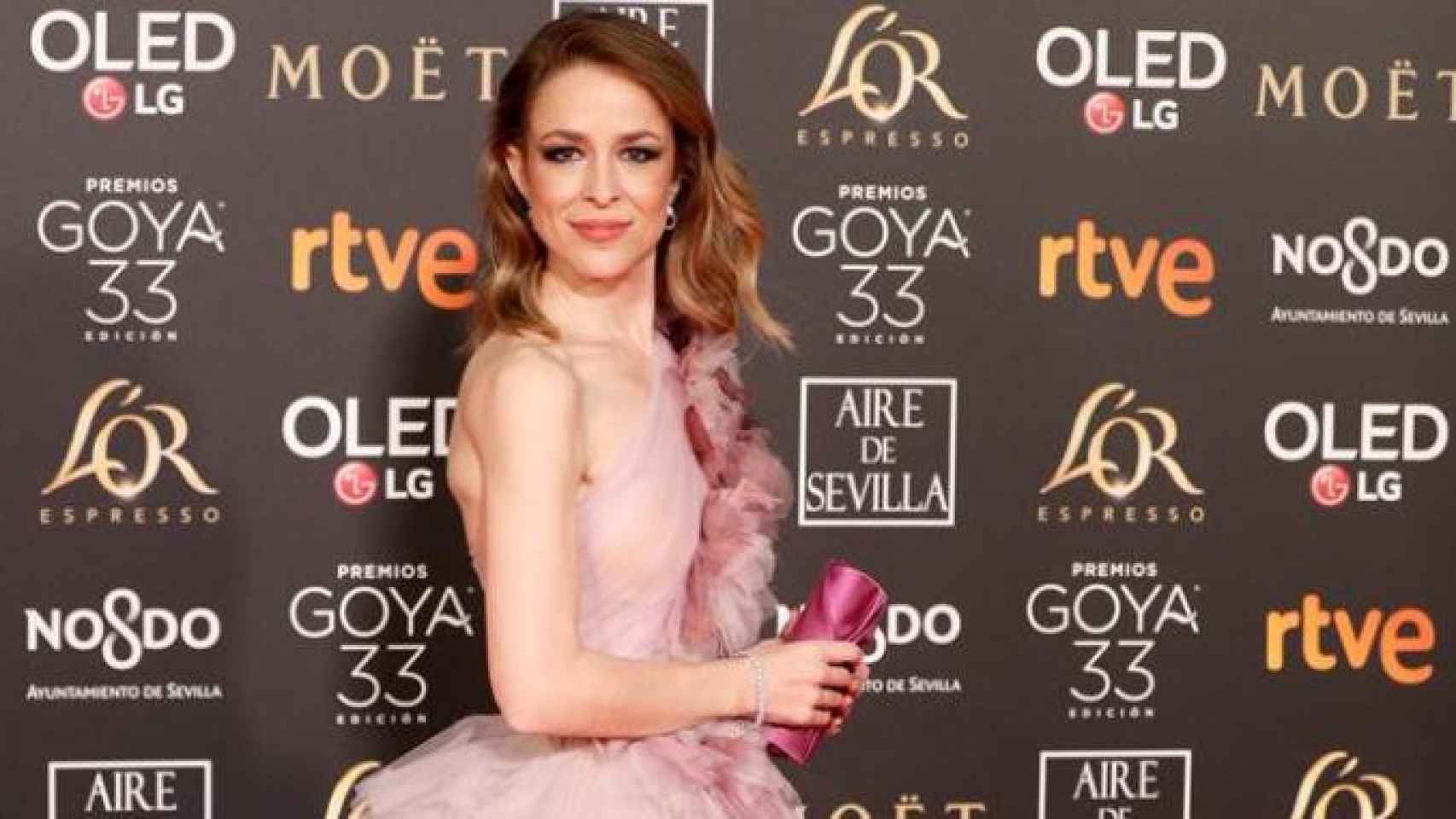 La actriz Silvia Abascal en los Premios Goya 2019, cuya gala se celebra en el Palacio de Exposiciones de Sevilla / EFE