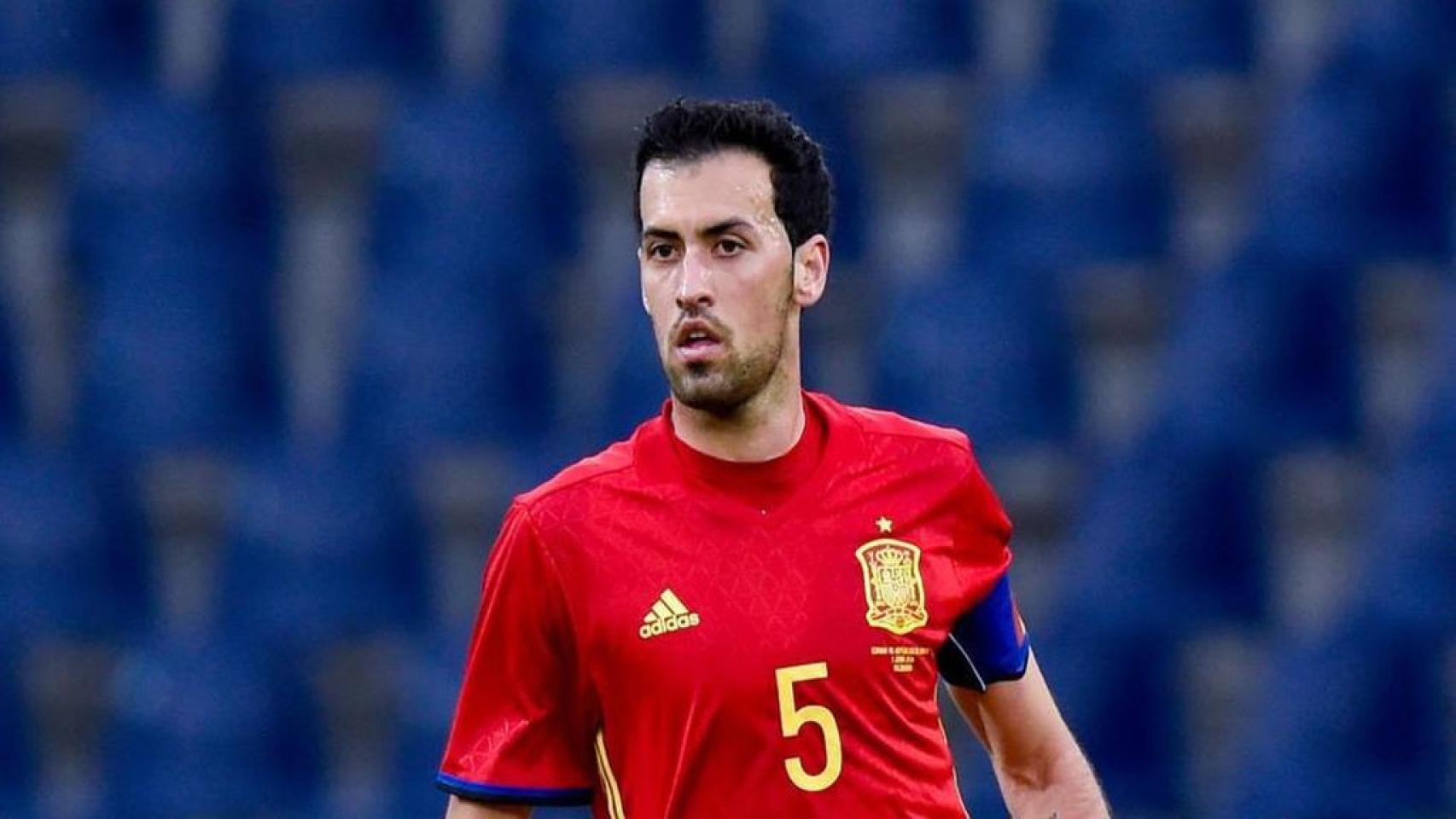 Sergio Busquets, en un partido con la selección española EFE