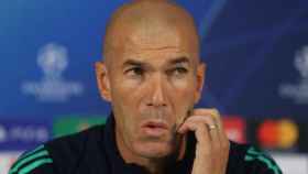 Zidane en la rueda de prensa previa al partido contra el Galatasaray / EFE