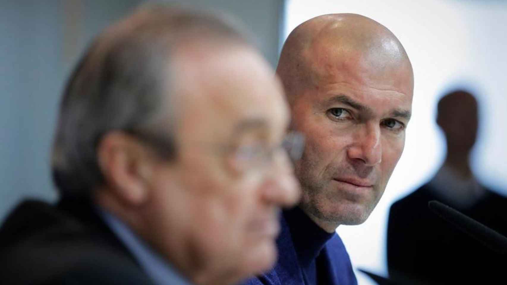 Una foto de Zinedine Zidane junto a Florentino Pérez / EFE