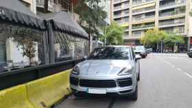 El coche de Gerard Piqué aparcado en la calle Beethoven de Barcelona / CG