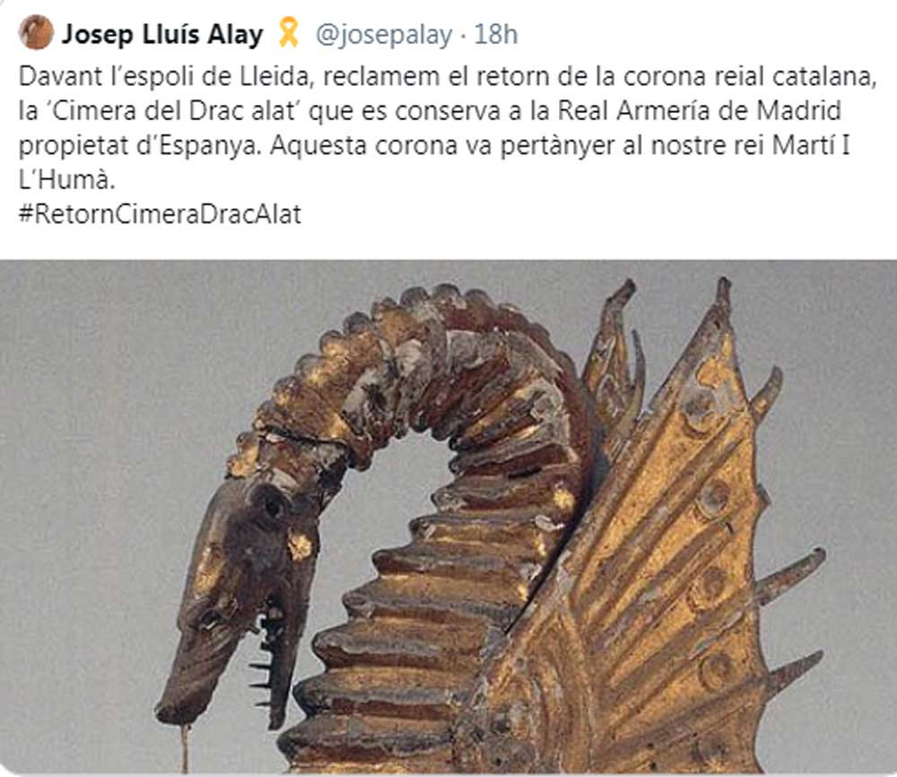 Alay, reivindicando la corona de Martín I de Aragón en su perfil de Twitter