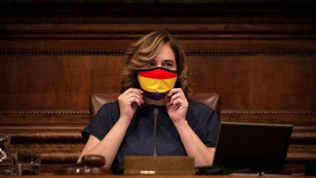 Ada Colau, alcaldesa de Barcelona, durante el último pleno municipal el 23 de julio / EP