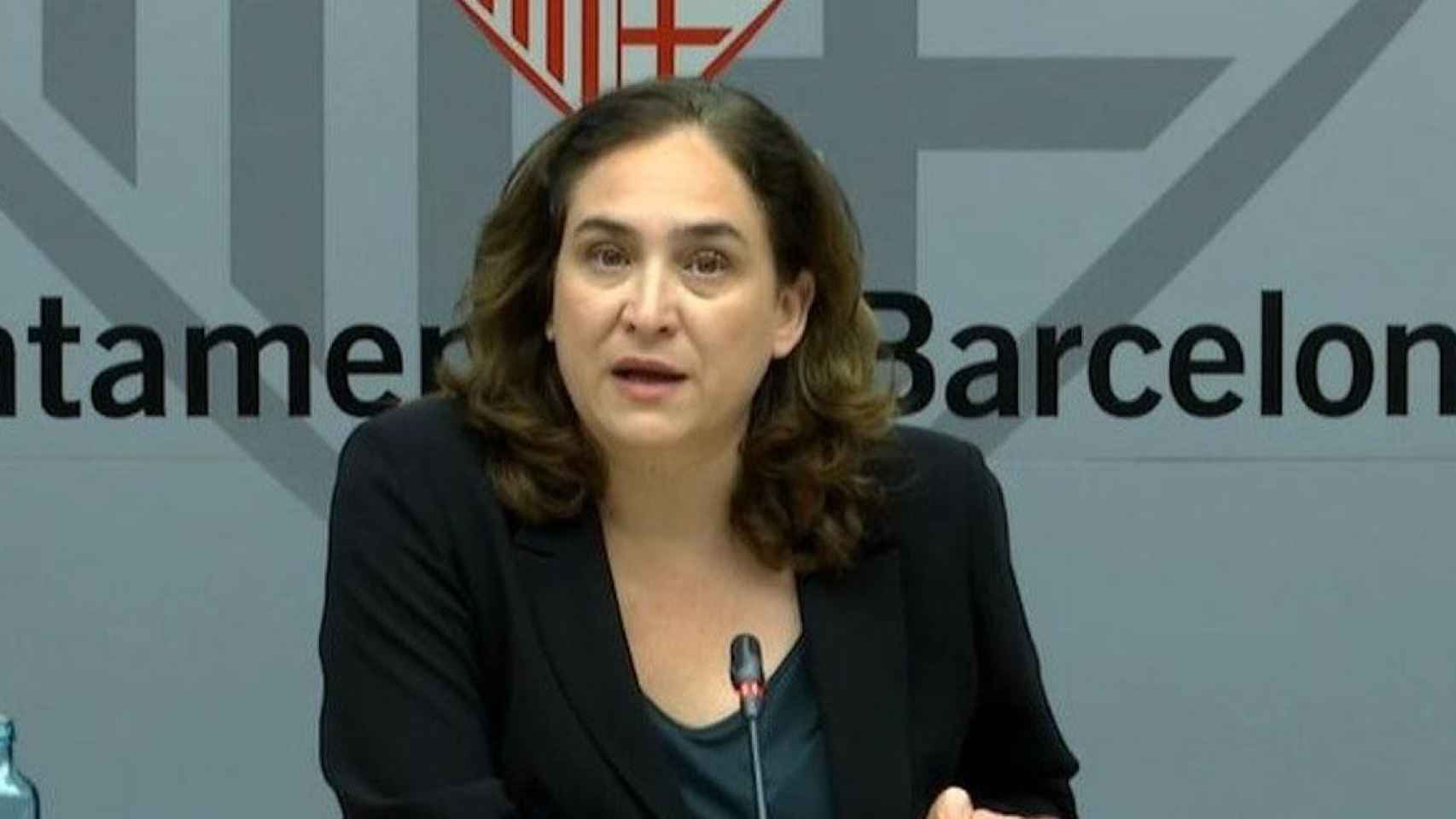 La alcaldesa de Barcelona, Ada Colau, durante una comparencia por la pandemia / AJUNTAMENT DE BARCELONA