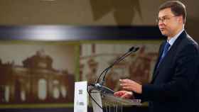 Valdis Dombrovskis, vicepresidente de la Comisión Europea, este viernes / EFE