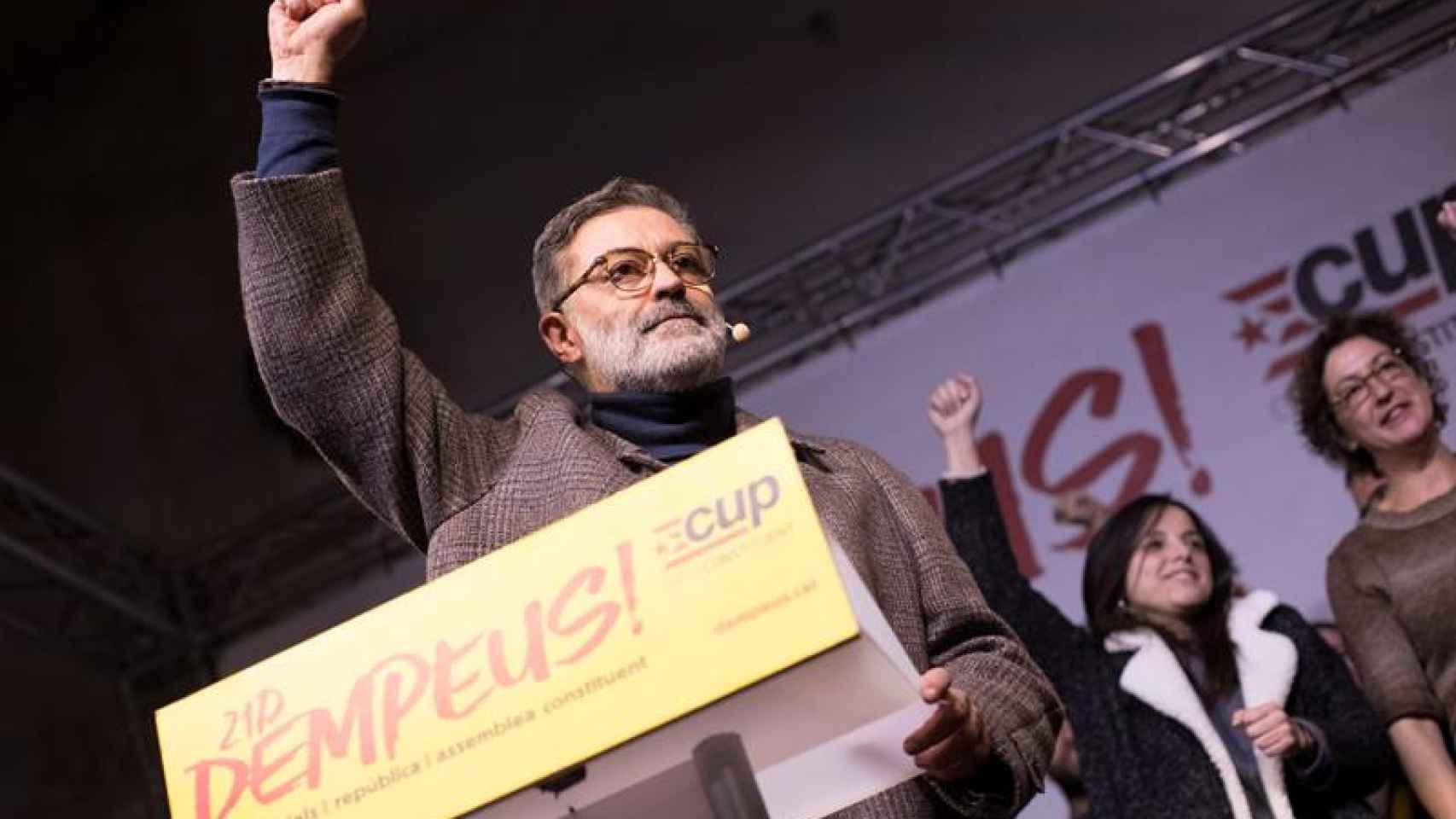 El candidato de la CUP a las elecciones del 21D, Carles Riera, en un acto de campaña / EFE