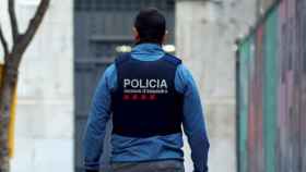 Un agente de los Mossos d'Esquadra, la policía autonómica de Cataluña / EFE