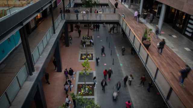 Centro comercial La Maquinista / EP