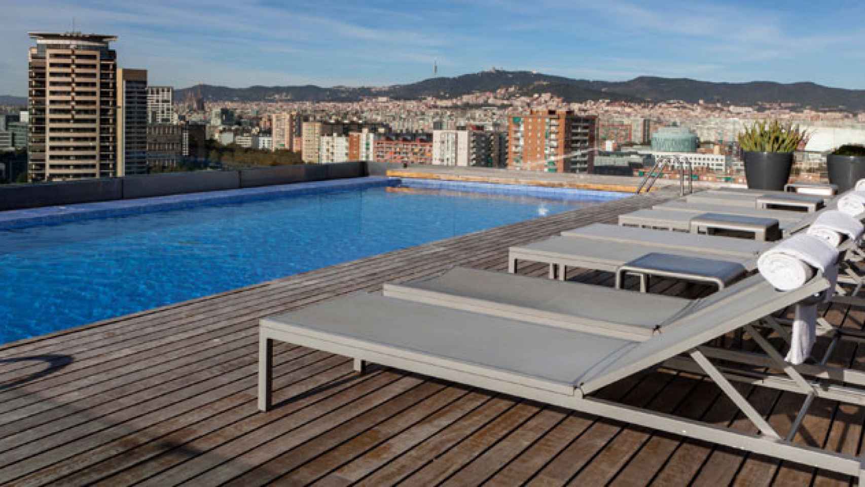 Terraza del AC Hotel Barcelona Forum-Marriott, con vistas sobre la ciudad / CG