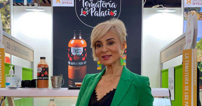 Ana María Aldón promociona unos gazpachos INSTAGRAM
