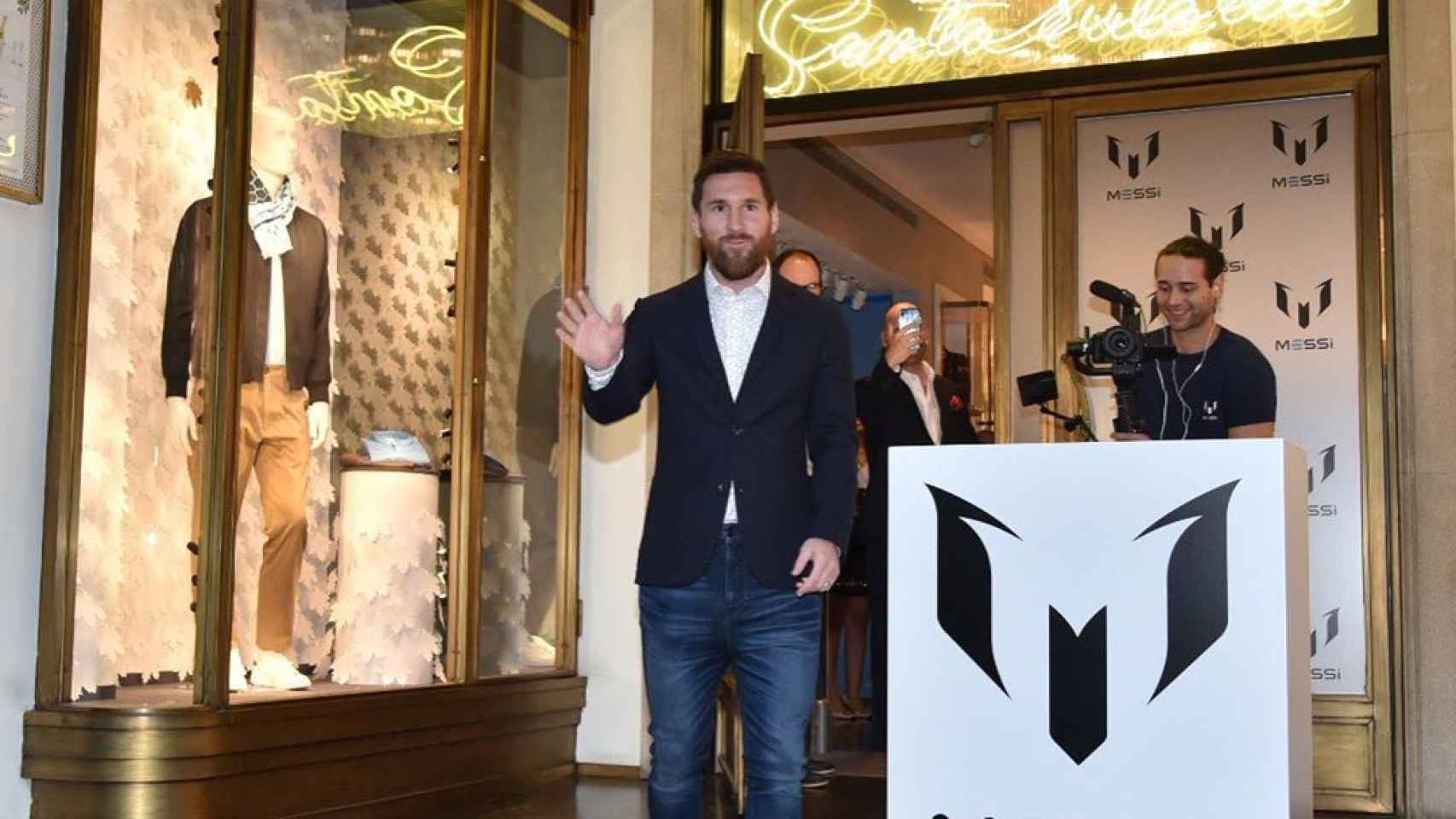 Leo Messi en la inauguración de su marca de ropa