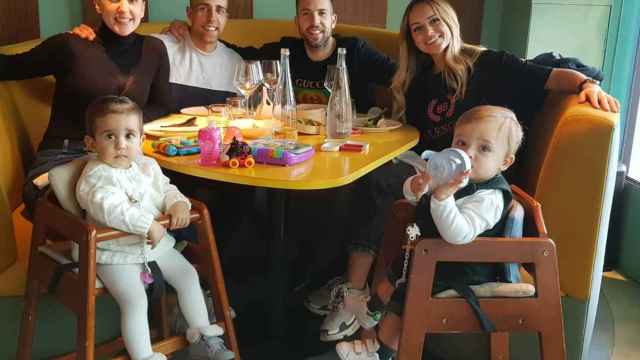 Jordi Alba con su familia / INSTAGRAM