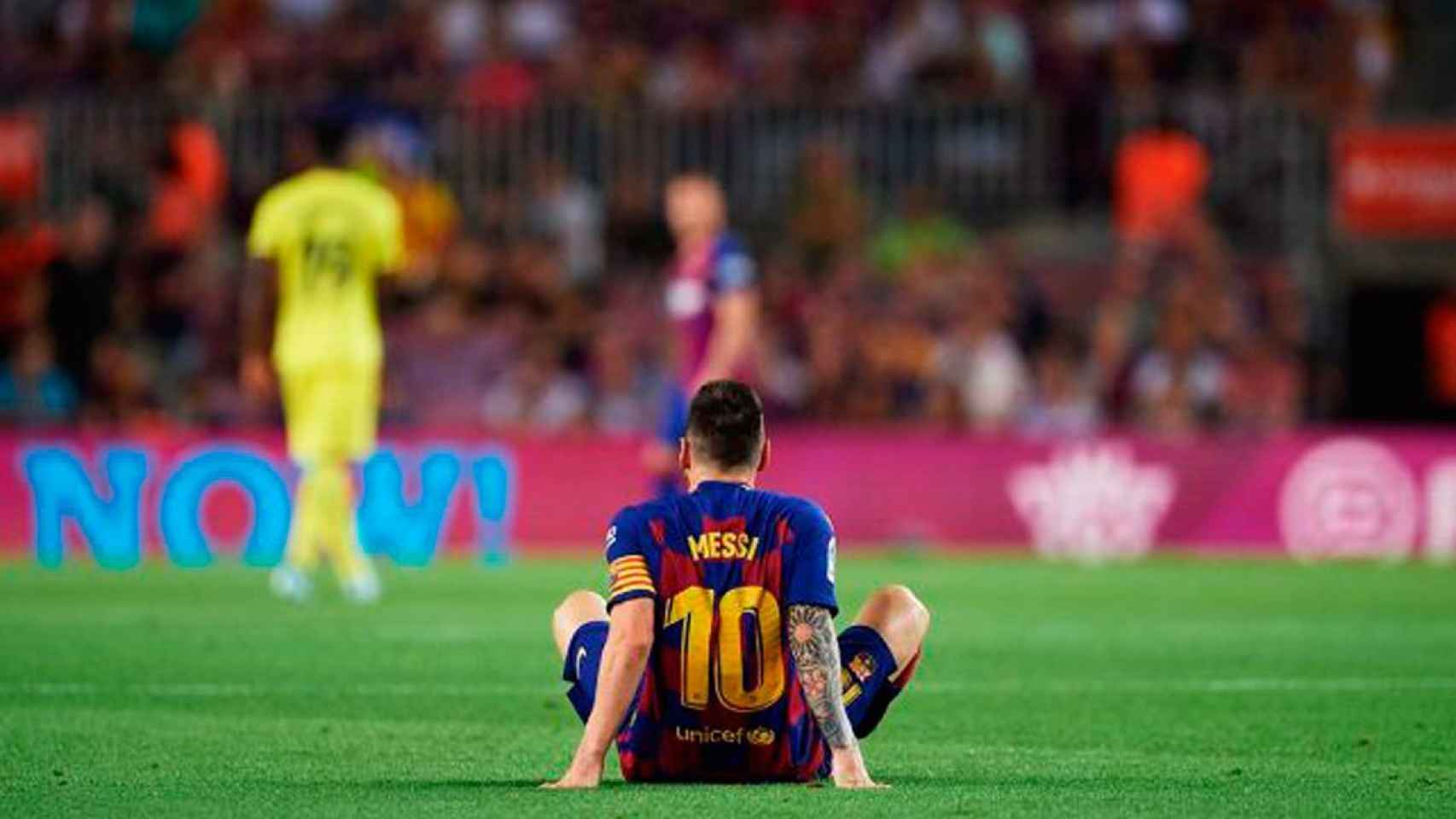 Leo Messi, en el césped en un partido del Barça | EFE