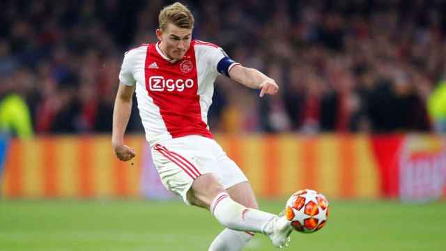 Una foto de Matthijs De Ligt durante un partido con el Ajax / Twitter