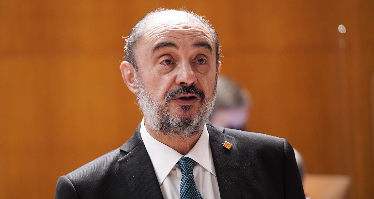 El presidente del Gobierno de Aragón, Javier Lambán, quien carga contra el Govern tras el fiasco de los Juegos de invierno / CORTES DE ARAGÓN