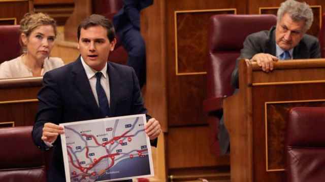 El líder de Ciudadanos, Albert Rivera, interviene en la sesión de control al Gobierno celebrada el miércoles en el Congreso