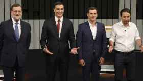 Mariano Rajoy, Pedro Sánchez, Albert Rivera y Pablo Iglesias (de izquierda a derecha) en el debate televisivo sobre las elecciones del 26J.