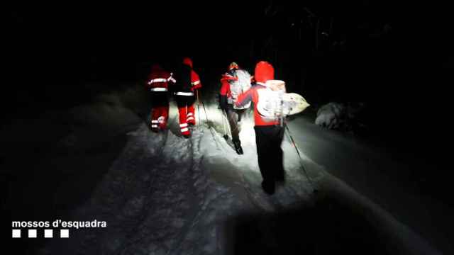 Unidad de Montaña buscando a un hombre desaparecido en Setcases por el temporal Arwen / MOSSOS D'ESQUADRA