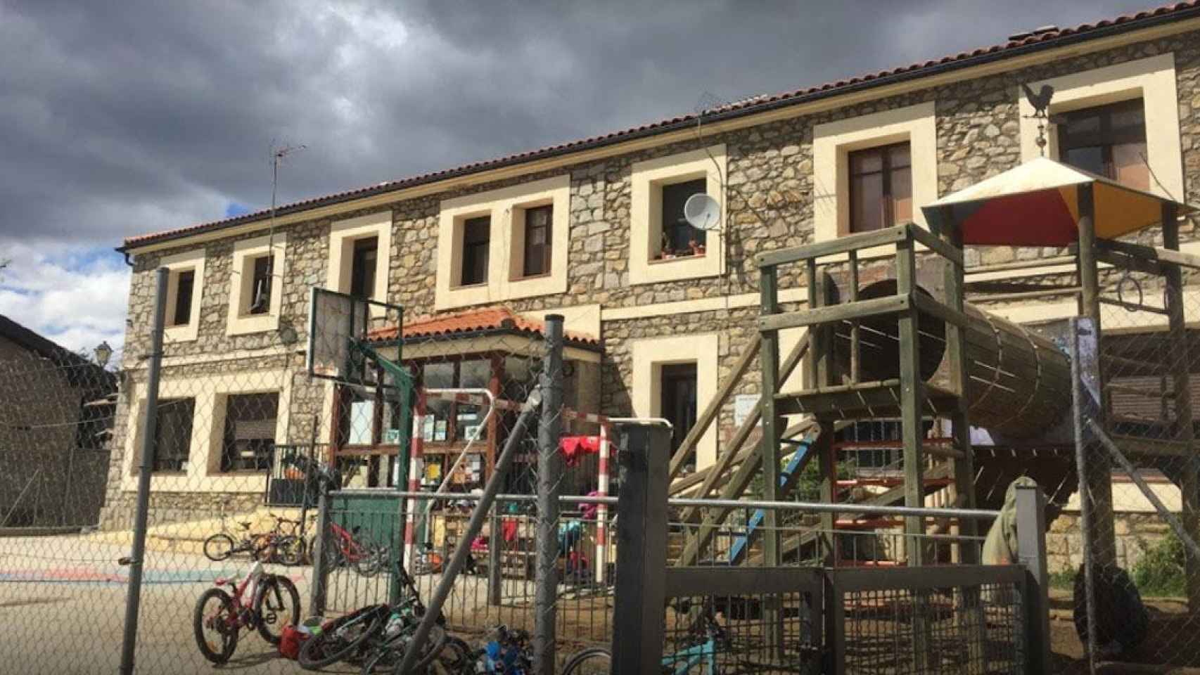 Ridolaina, segunda escuela catalana que retrasa el inicio del curso tras el positivo de un profesor / GOOGLE MAPS