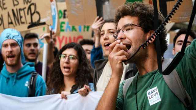 Lucas Barrero, promotor de 'Fridays for Future', durante una marcha por el clima / SANDRA LÁZARO