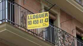 Un piso en alquiler en Cataluña, donde los precios caen a mayor ritmo que en Barcelona / EFE
