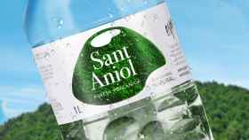 Una botella de agua de Sant Aniol, en una imagen de archivo / CG