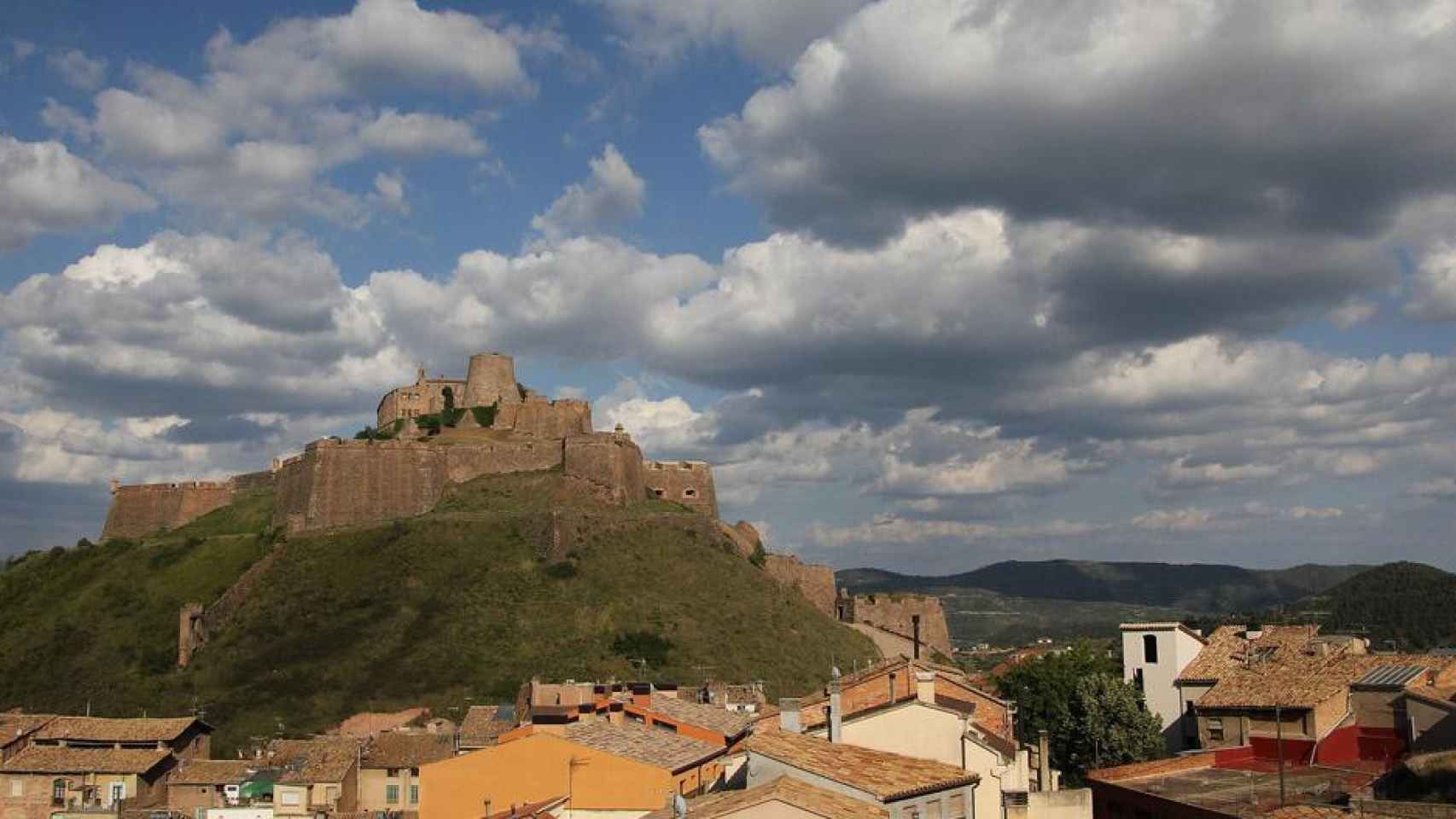 Castillo de Cardona, uno de los atractivos turísticos de Paisatges Barcelona / ARNAUGIR - WIKIMEDIA COMMONS