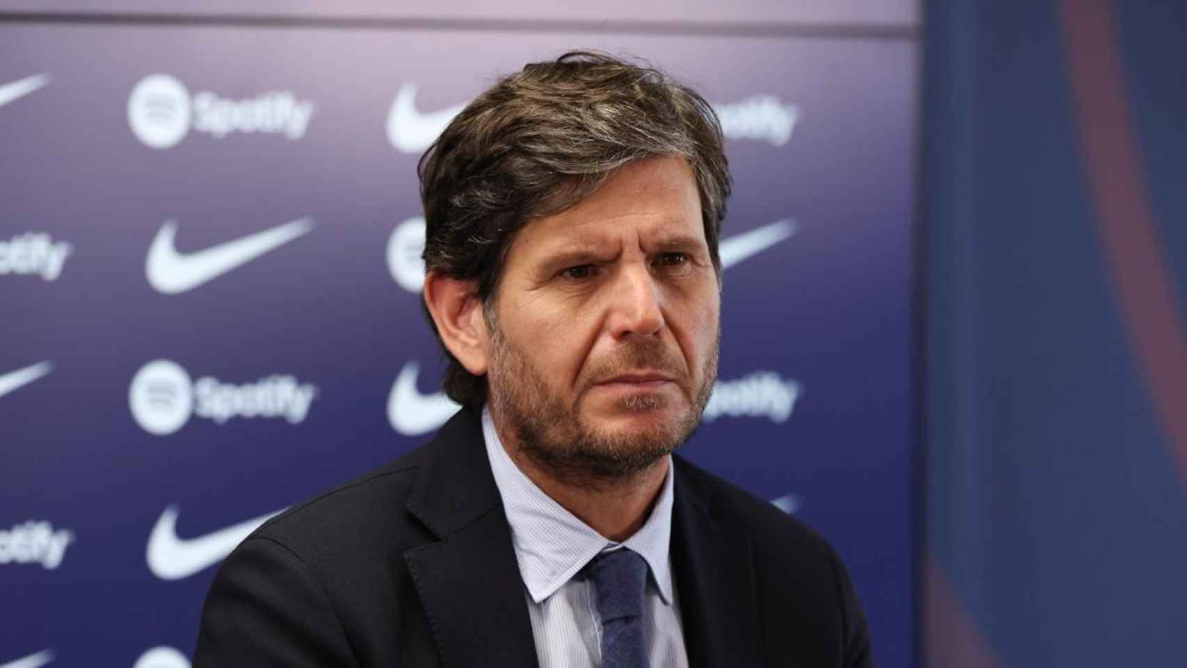 Mateu Alemany, durante una rueda de prensa con el FC Barcelona / REDES