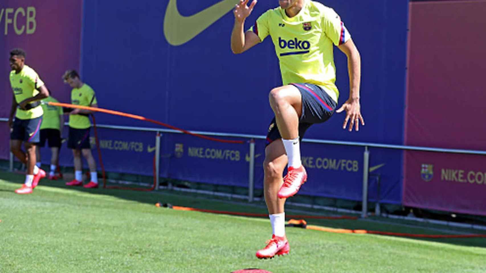 Martin Braithwaite en un entrenamiento del Barça / FCB