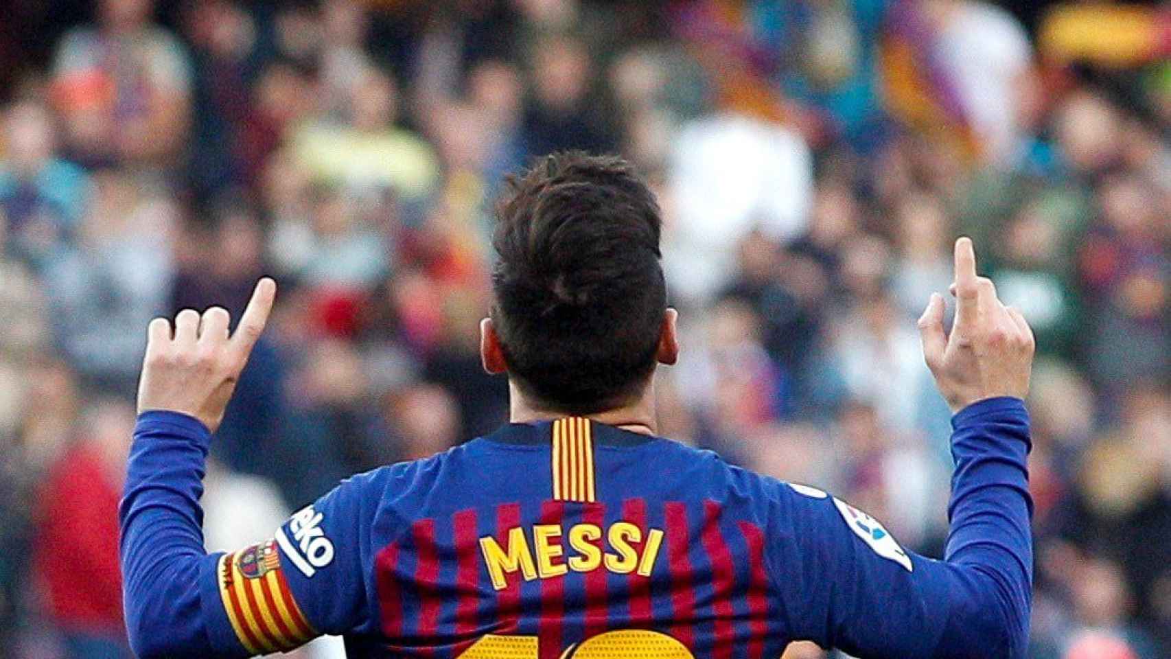 Leo Messi celebra uno de sus goles ante el Espanyol / EFE