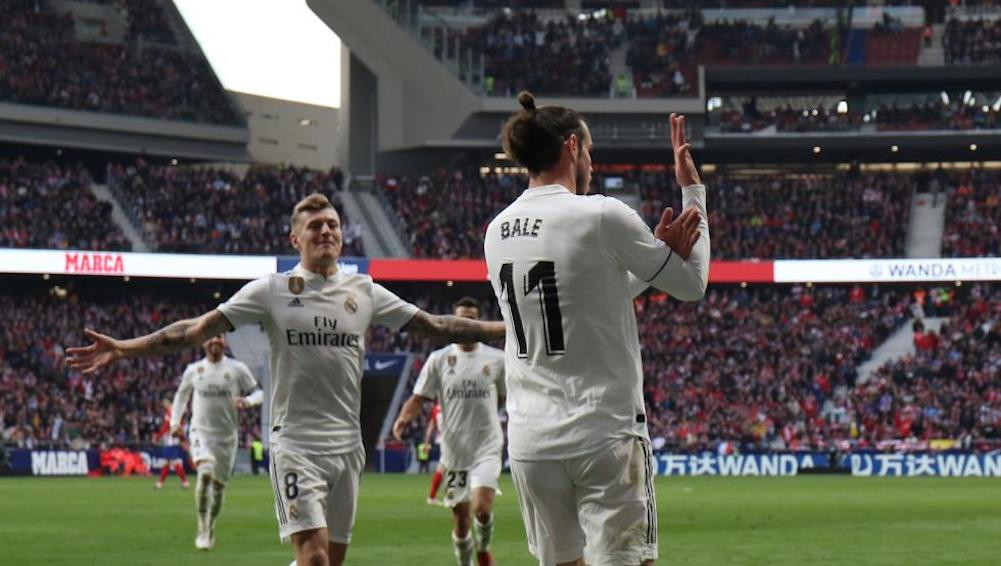 Una foto de Gareth Bale celebrando su gol con una peineta contra el Atlético de Madrid / EFE