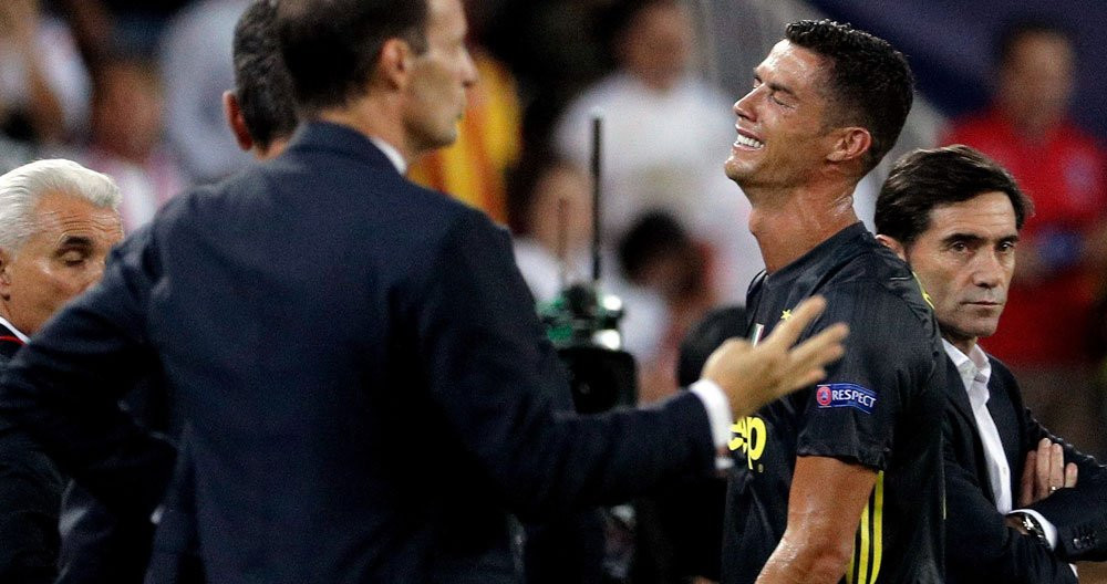 Los lagrimones de Cristiano Ronaldo en Mestalla / EFE