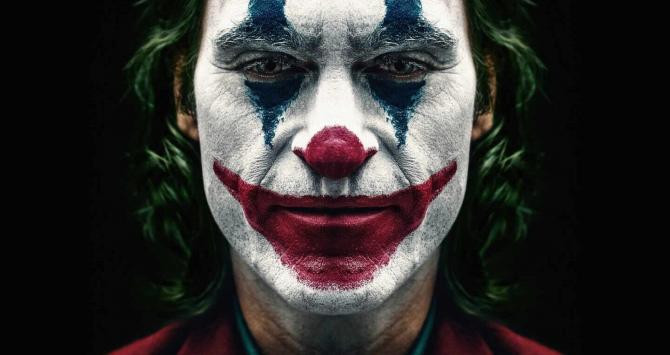Joaquin Phoenix caricaturizado como el Joker / TWITTER