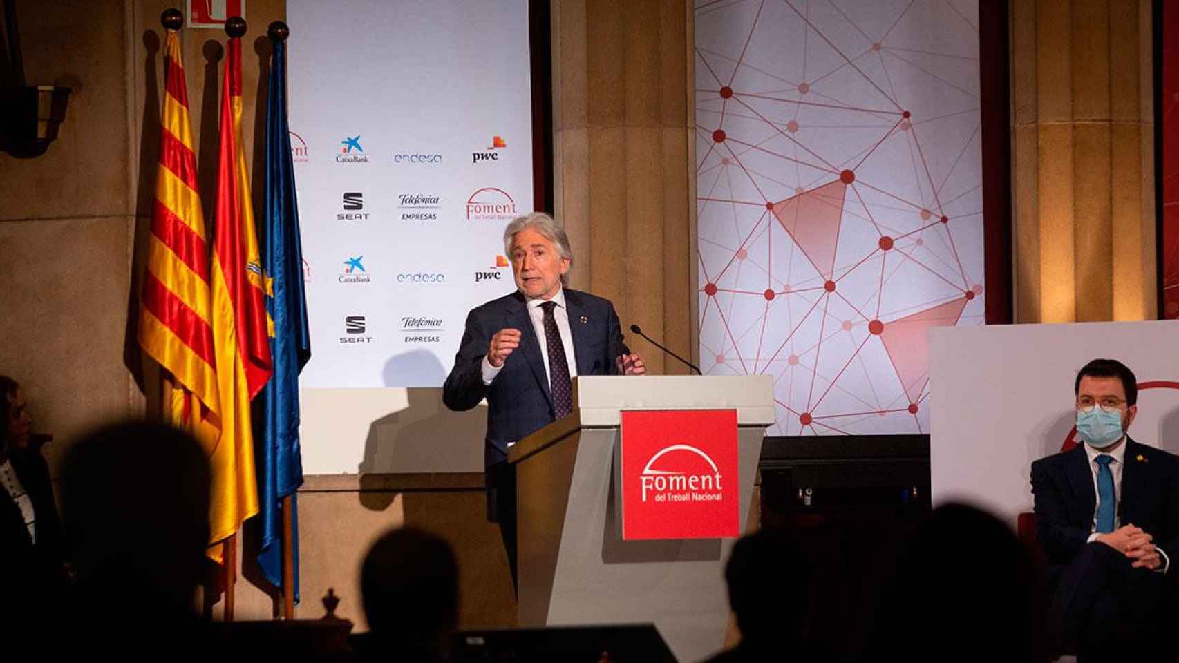 Josep Sánchez Llibre, presidente de Foment, junto al 'president' en funciones, Pere Aragonès. Clamor empresarial / EUROPA PRESS